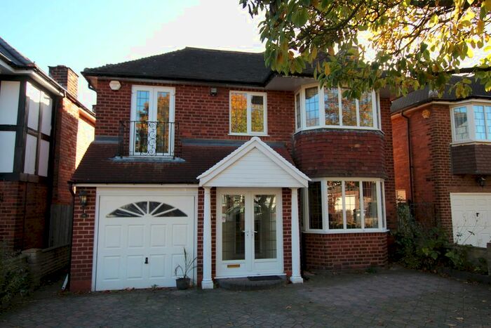 4 Bedroom Detached House To Rent In Corbridge Road, Sutton Coldfield, B73