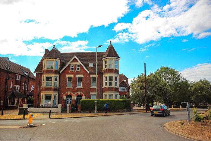 1 Bedroom Apartment For Sale In Park Avenue, Bedford, Bedfordshire, MK40