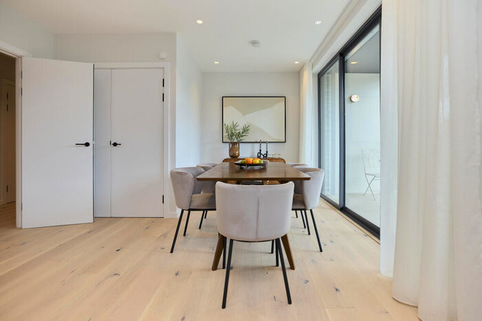 2 Bedroom Flat To Rent In Coverdale Road, Brondesbury, NW2