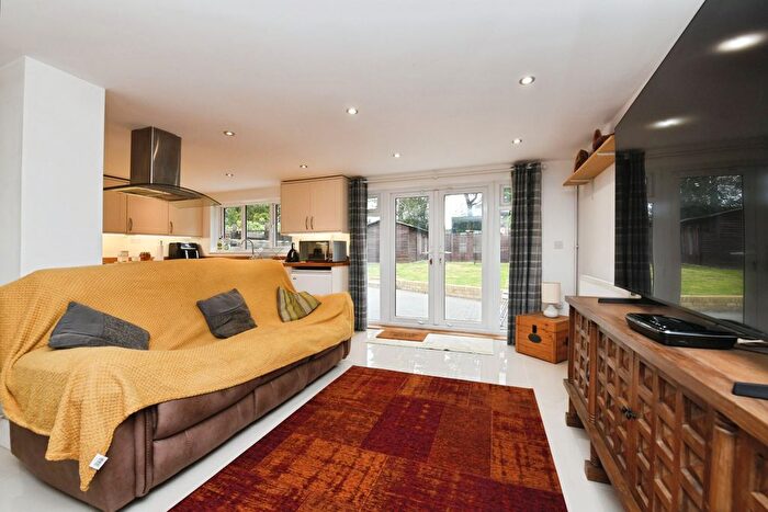 3 Bedroom Semi-Detached House For Sale In Stock Road, Chelmsford, CM2