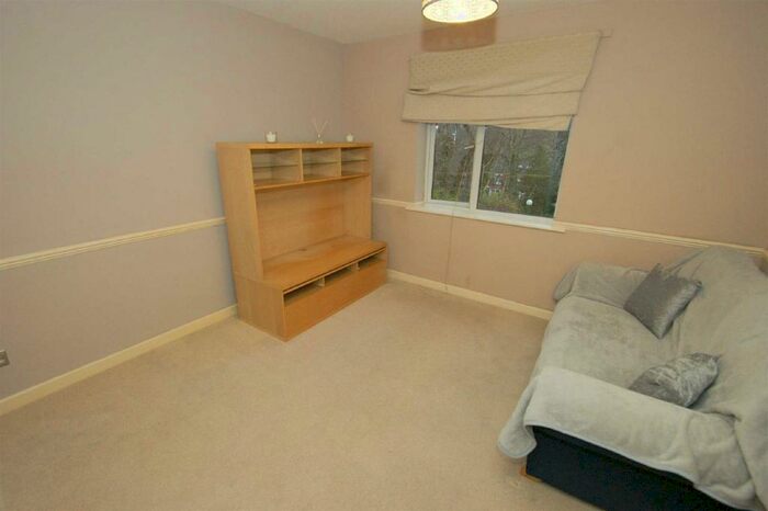 2 Bedroom Apartment To Rent In Meanwood Heights, Meanwood Road, Leeds, LS7