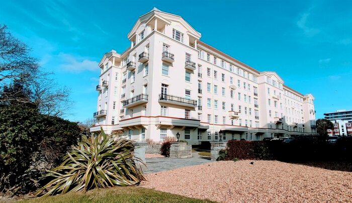 3 Bedroom Flat To Rent In Bath Hill Court, Bath Road, Bournemouth, BH1