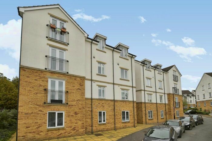 2 Bedroom Flat To Rent In Weston View, Crookes, Sheffield, S10