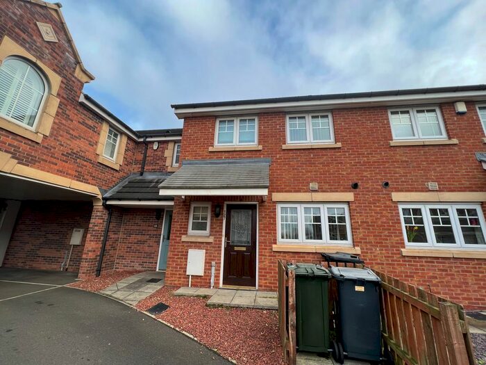 3 Bedroom Semi-Detached House To Rent In Forest Gate, Forest Hall, Newcastle Upon Tyne, NE12