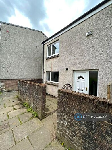 2 Bedroom End Of Terrace House To Rent In Garry Place, Falkirk, FK1