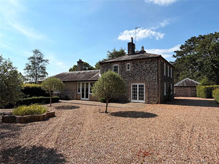 4 Bedroom Detached House To Rent In Croxton Park, Thetford, Norfolk, IP24