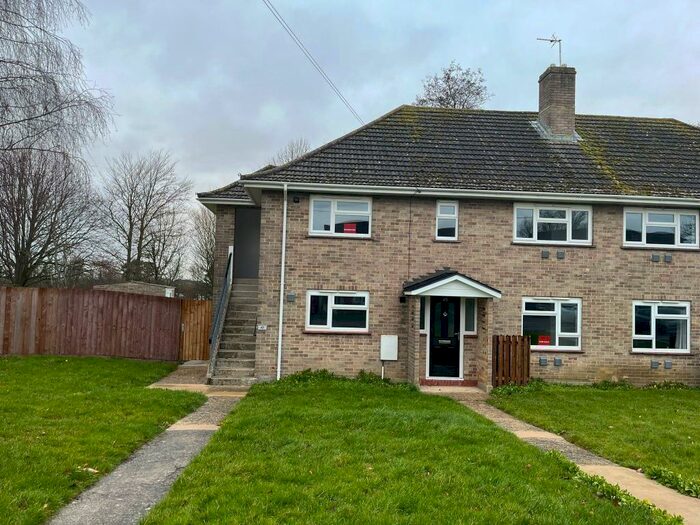 2 Bedroom Maisonette To Rent In Taranto Hill, Ilchester, Yeovil, BA22