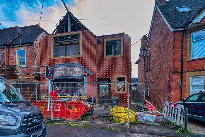 4 Bedroom Property For Sale In Kings Road, Sherborne, DT9