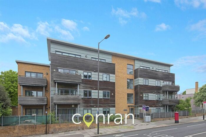 2 Bedroom Flat To Rent In Charlton Road, Charlton, SE7