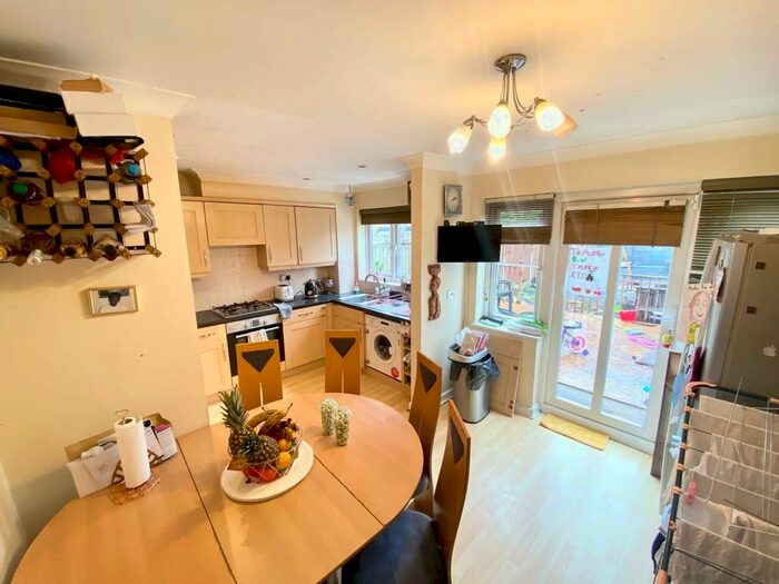 3 Bedroom Terraced House To Rent In Enstone Road, Enfield, Middlesex, EN3