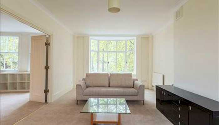 5 Bedroom Flat To Rent In Park Road, St Johns Wood, Regents Park, NW8