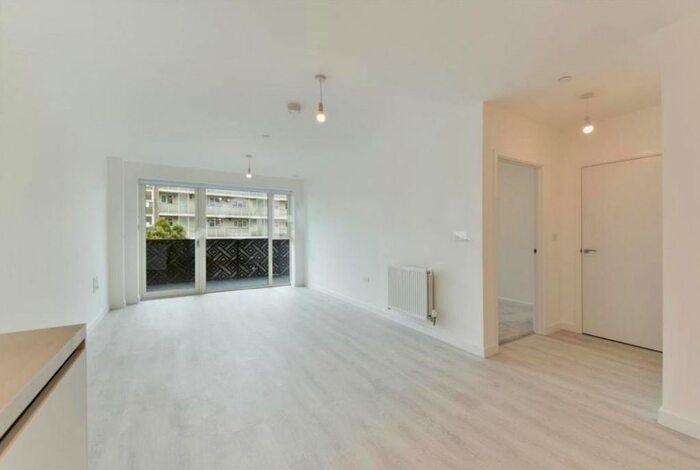 2 Bedroom Flat To Rent In Garraway Apartments, East Acton Lane, London, W3