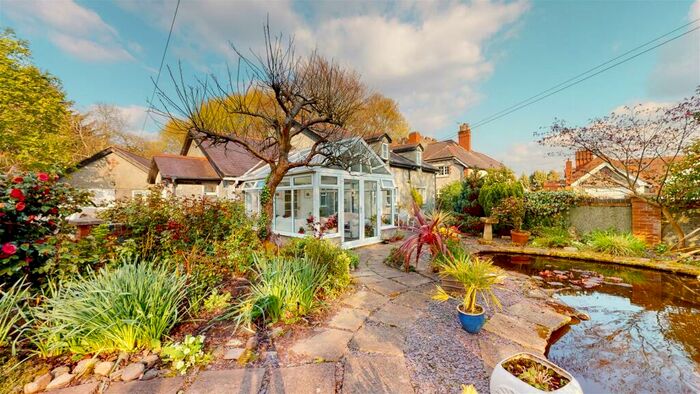 4 Bedroom Detached House For Sale In Cartref Cottage, Llanfaes, LL58