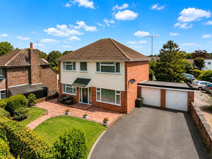 4 Bedroom Detached House For Sale In Lees Road, Willesborough, Ashford, TN24