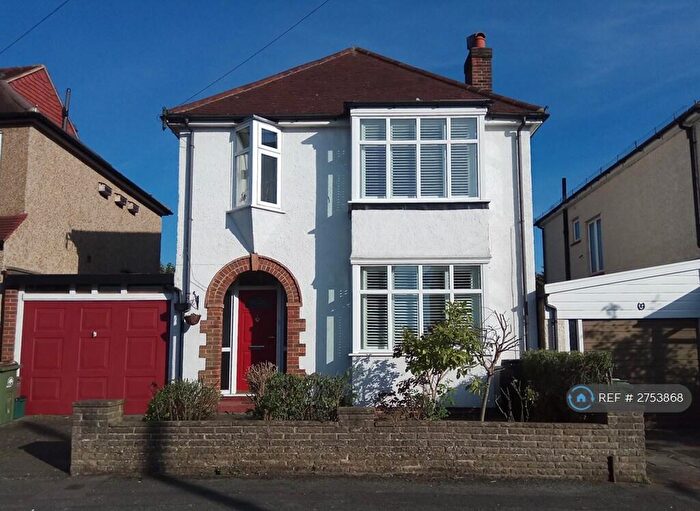 3 Bedroom Detached House To Rent In Fromondes Road, London, SM3