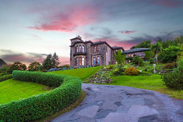 14 Bedroom Detached House For Sale In Craigard House Hotel Low Askomil, Campbeltown, PA28