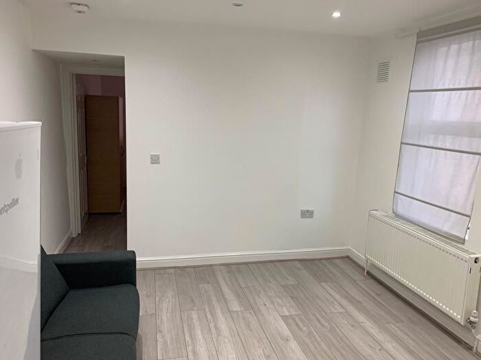 1 Bedroom Flat For Sale In Dorset Road, London, N15