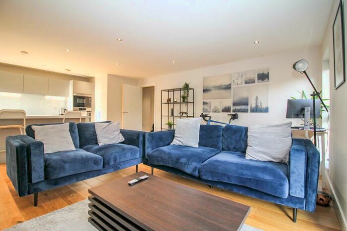 2 Bedroom Apartment To Rent In Horsforth Mill, Horsforth, Leeds, LS18