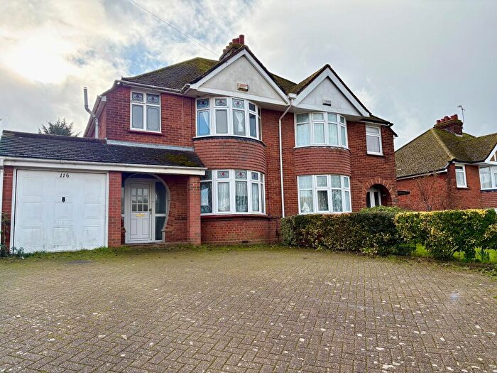 3 Bedroom Semi-Detached House To Rent In Canterbury Road, Sittingbourne, ME10