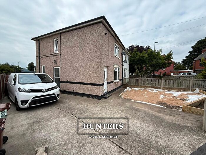 3 Bedroom Semi-Detached House To Rent In Quarry Avenue, Knottingley, WF11