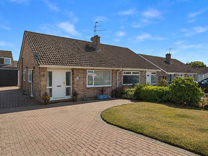 2 Bedroom Bungalow For Sale In Ribston Close, Worcester, WR2