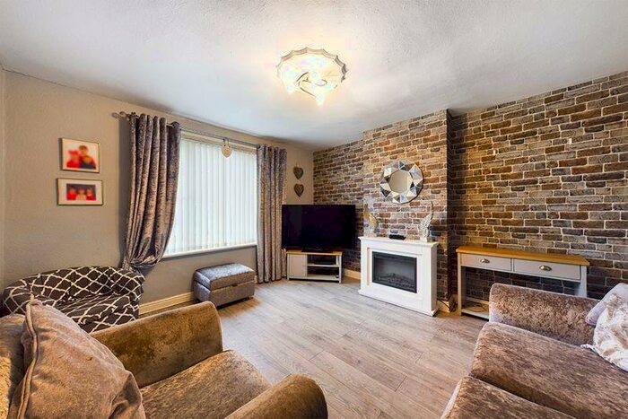 3 Bedroom Semi-Detached House For Sale In Mitchell Avenue, Workington, CA14