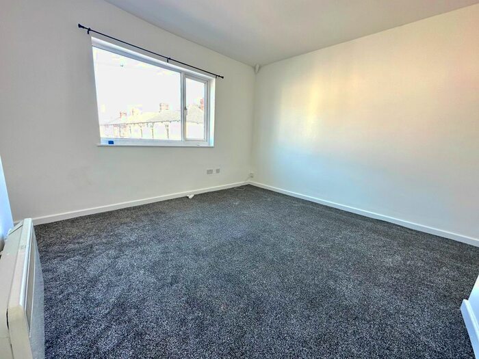 1 Bedroom Flat To Rent In Station Lane, Featherstone, Pontefract, Wakefield, WF7