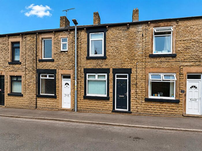 2 Bedroom Terraced House To Rent In Braithwaite Street, Staincross, Barnsley, S75