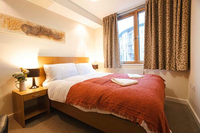 2 Bedroom Flat To Rent In Hannover Quay, Bristol, BS1