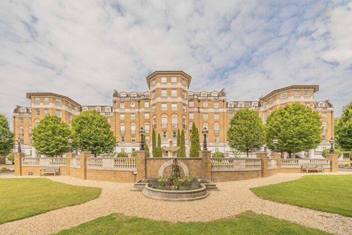 2 Bedroom Flat To Rent In Chapman Square, Wimbledon, SW19