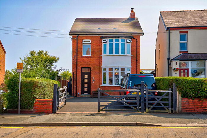 3 Bedroom Detached House For Sale In Mold Road, Connah's Quay, Deeside, Flintshire, CH5