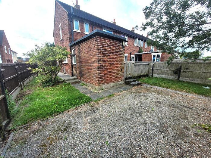 2 Bedroom End Of Terrace House For Sale In Queensway, Warton, Preston, PR4