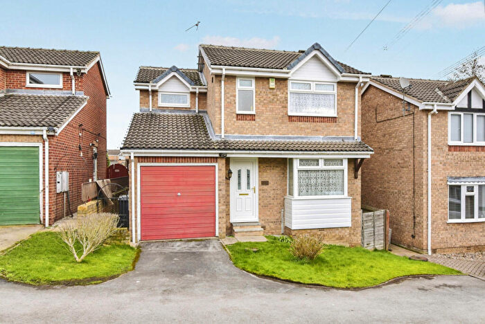 3 Bedroom Detached House For Sale In Meadow Gate Avenue, Sothall, Sheffield, S20