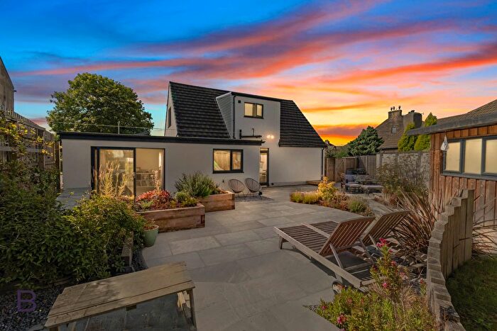 4 Bedroom Detached House For Sale In Reevy Road, Wibsey ., BD6