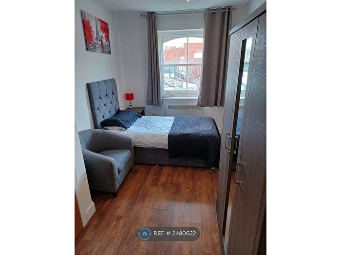 Studio To Rent In The Webberley, Stoke-On-Trent, ST1