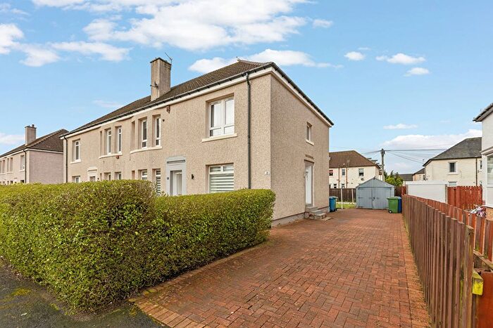 2 Bedroom Flat For Sale In Carlibar Avenue, Knightswood, G13