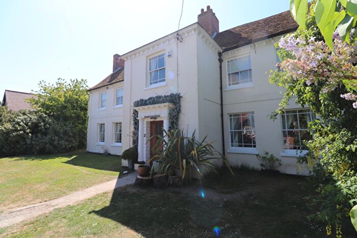 5 Bedroom Farmhouse To Rent In Manor Road, Frinton-On-Sea, CO13