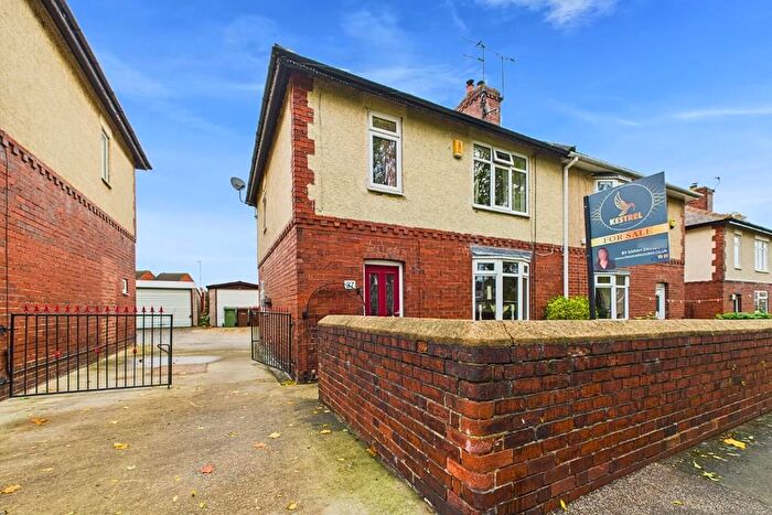 3 Bedroom Property For Sale In Grove Lane, Hemsworth, WF9