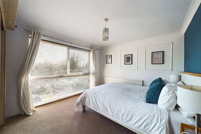 1 Bedroom Flat For Sale In Southcote Road, Reading, Berkshire, RG30