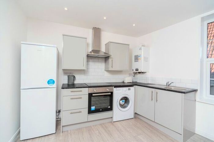 3 Bedroom Detached House To Rent In Freshfield Road, Brighton, BN2