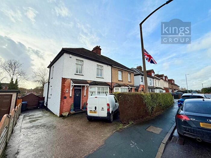 3 Bedroom Semi-Detached House For Sale In Upshire Road, Waltham Abbey, EN9
