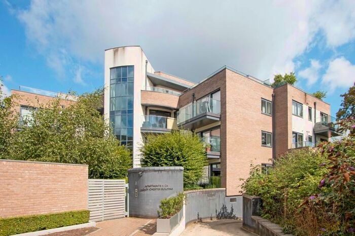 2 Bedroom Flat To Rent In Lower Richmond Road, London, SW15