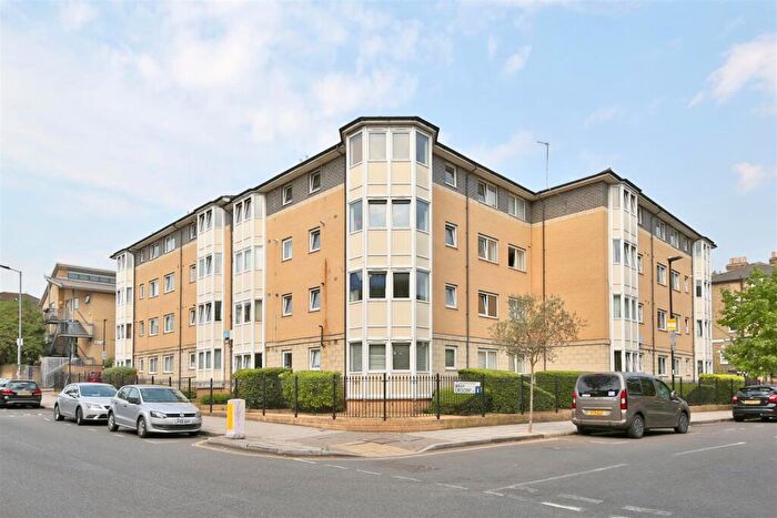 1 Bedroom Flat To Rent In Nightingale Court, Finsbury Park, N4