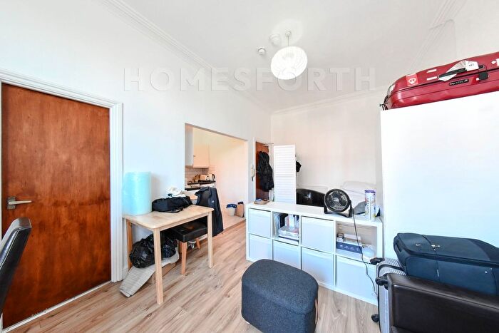 Studio To Rent In Parsifal Road, West Hampstead, NW6