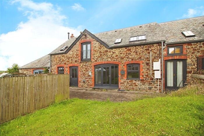 4 Bedroom Terraced House To Rent In Stratton, Bude, EX23