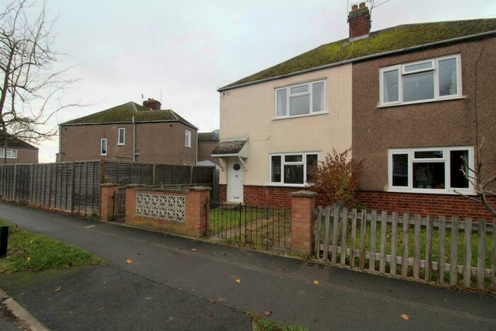 3 Bedroom Semi-Detached House To Rent In Marina Drive, Wolverton, Milton Keynes, MK12