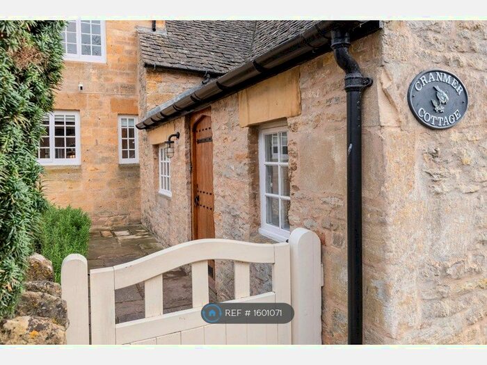 3 Bedroom Semi-Detached House To Rent In Cranmer Cottage, Lower Swell, Cheltenham, GL54