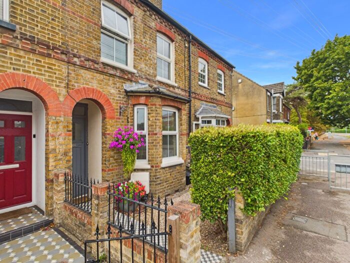 3 Bedroom Terraced House For Sale In Maidenhead Road, Windsor, Berkshire, SL4