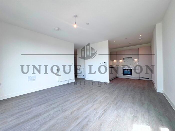 1 Bedroom Flat To Rent In Pullman House, Brook Avenue, Wembley, HA9