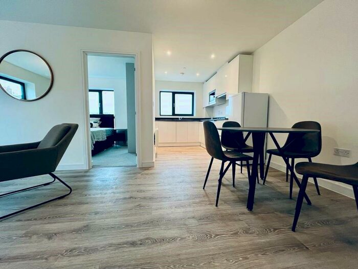 2 Bedroom Flat To Rent In Fox House, Erasmus Drive, Derby, DE1